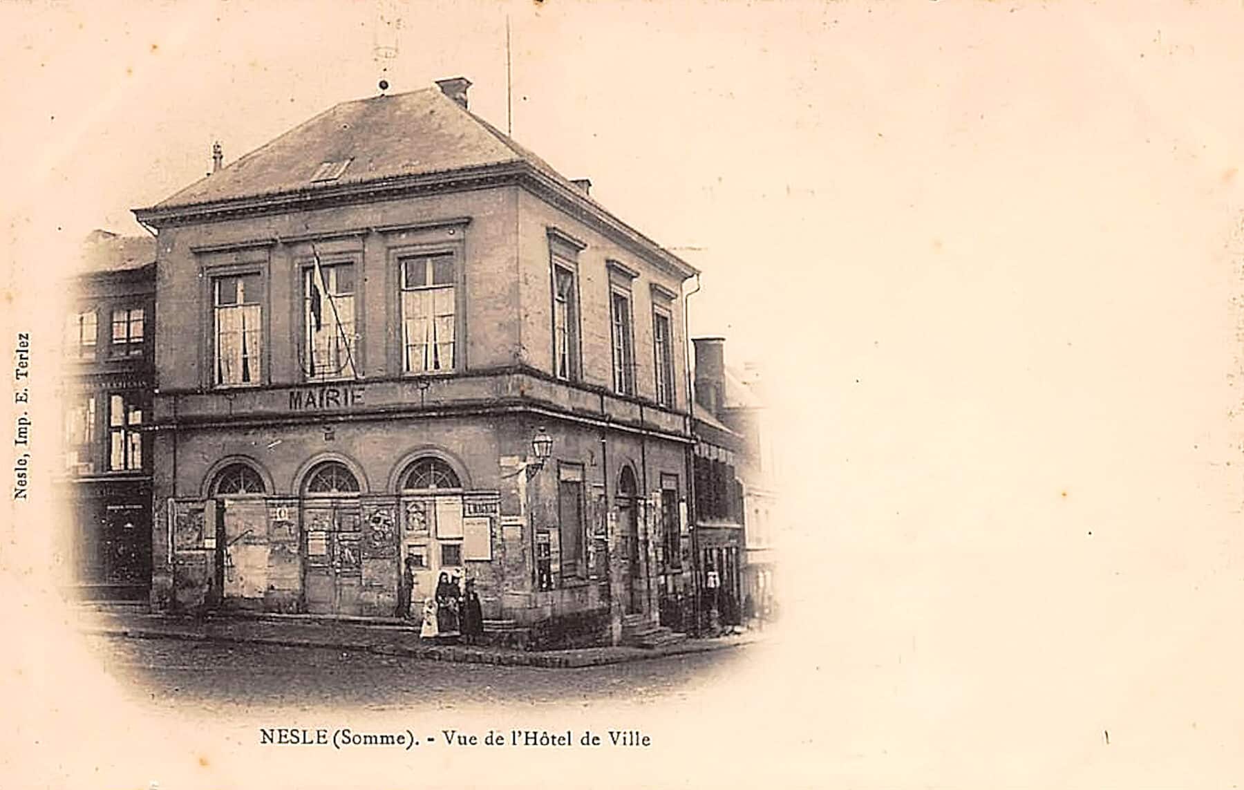 01 00 armes ancienne mairie 2