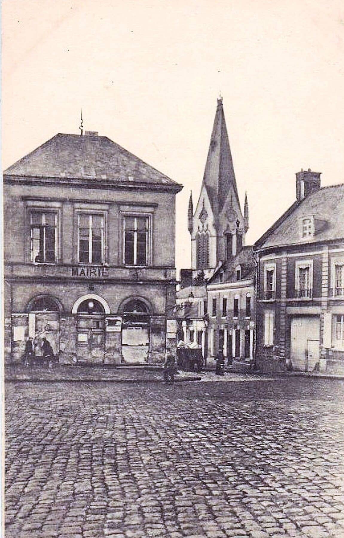 01 00 armes collegiale 2