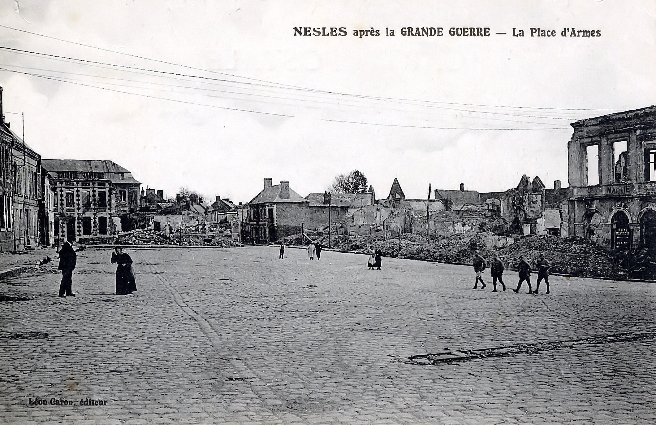 01 01 Armes (place) avant 009
