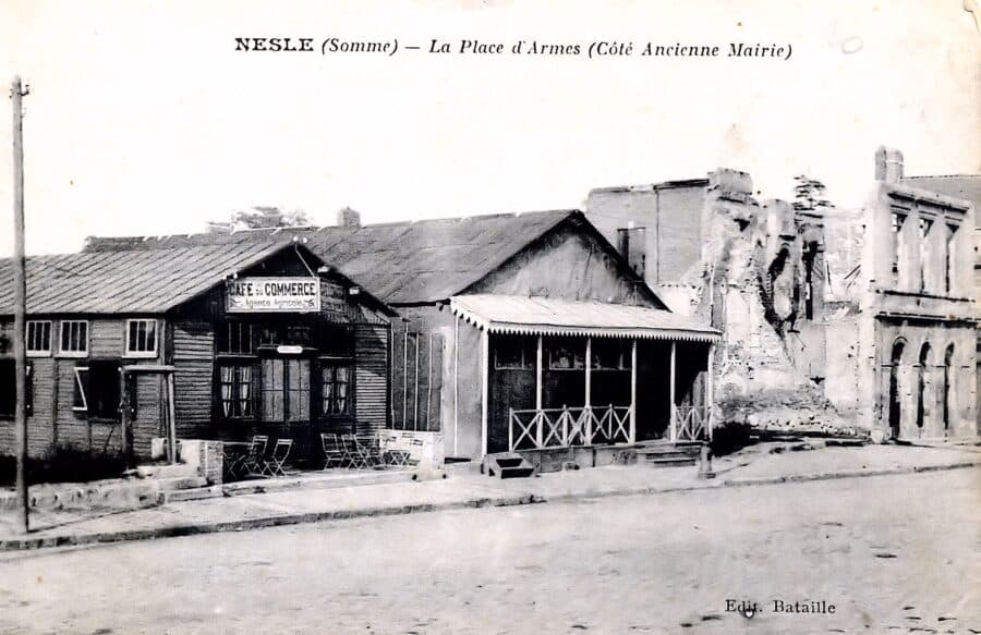 01 01 Armes (place) avant 010