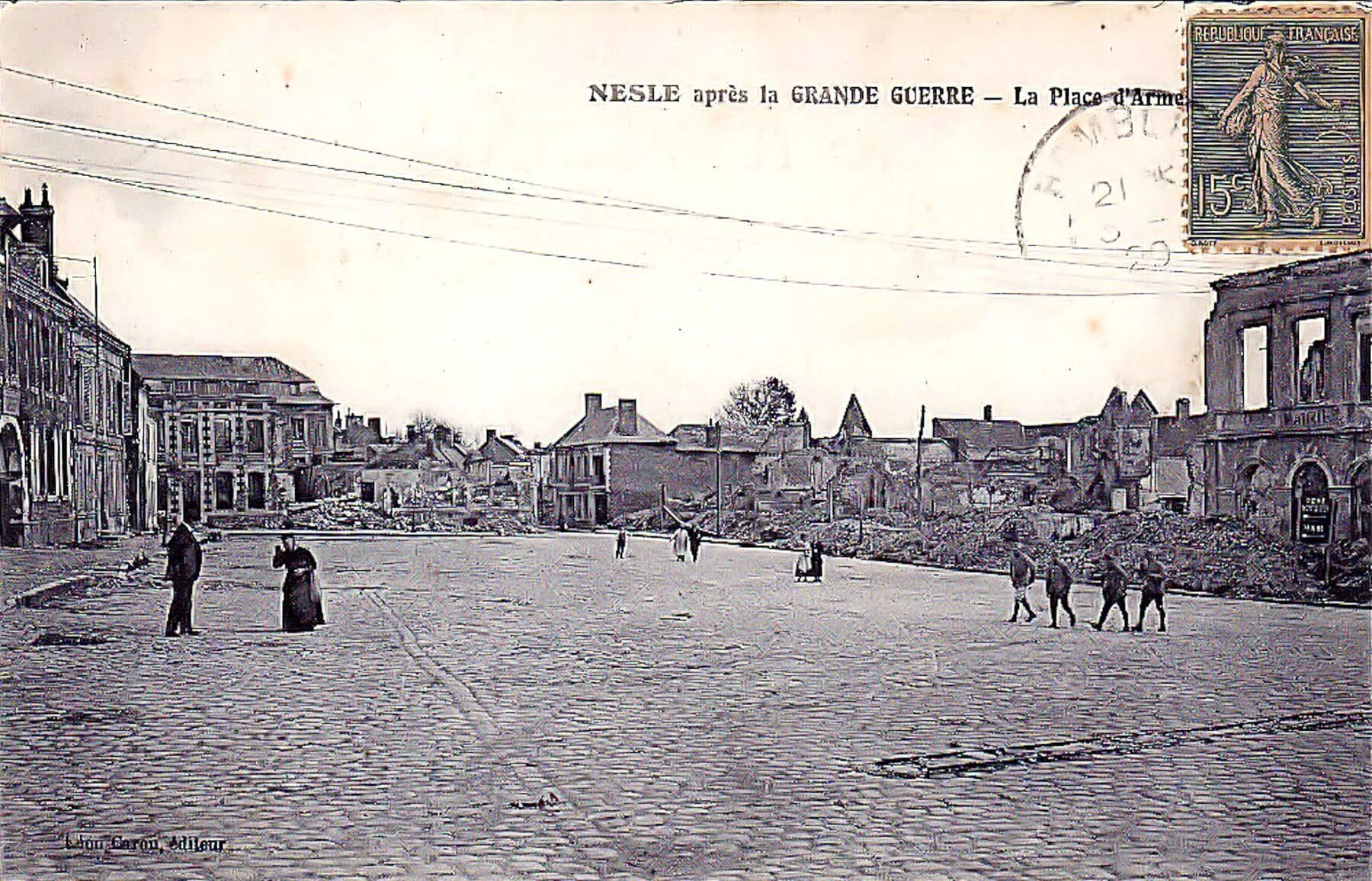01 01 PLACE GUERRE