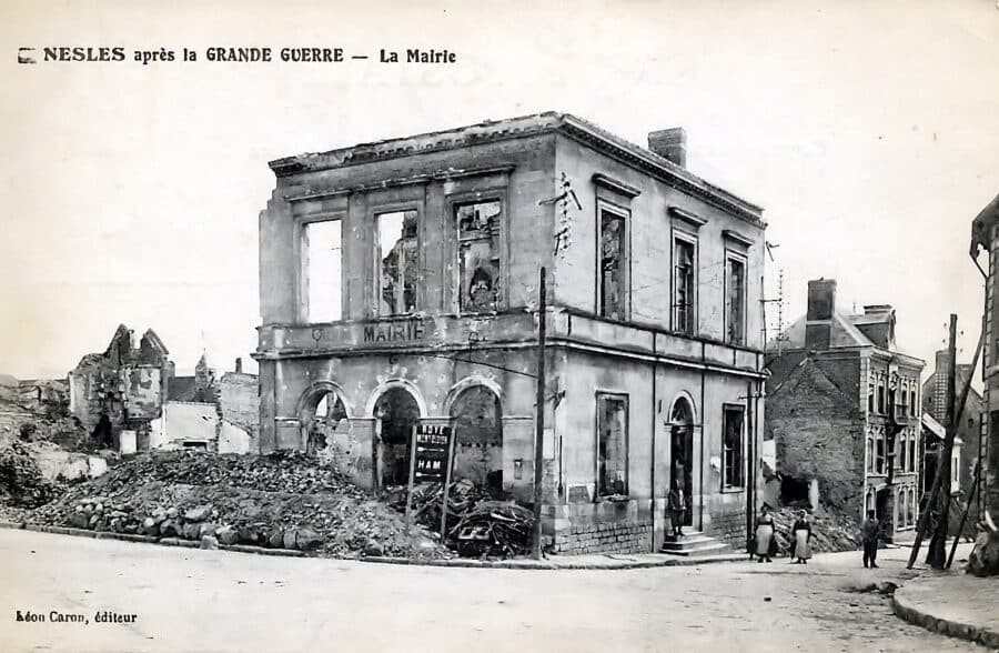 01 01 hotel de ville après guerre 002