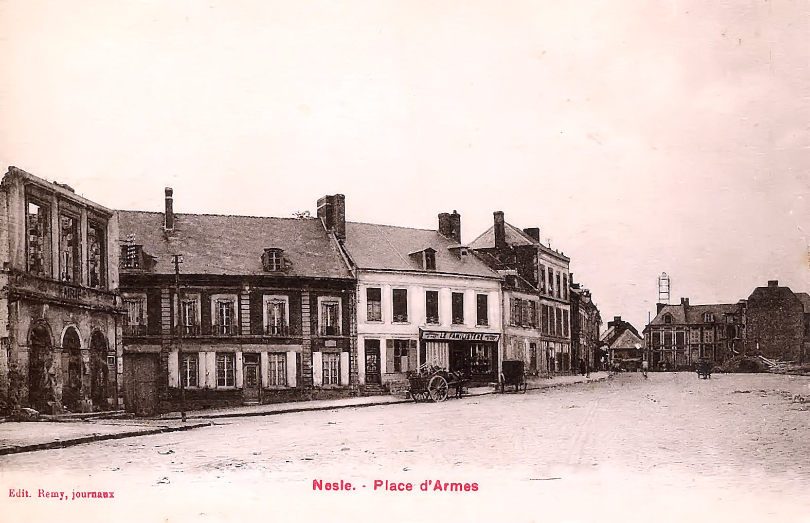 01 02 Armes (place) avant 005