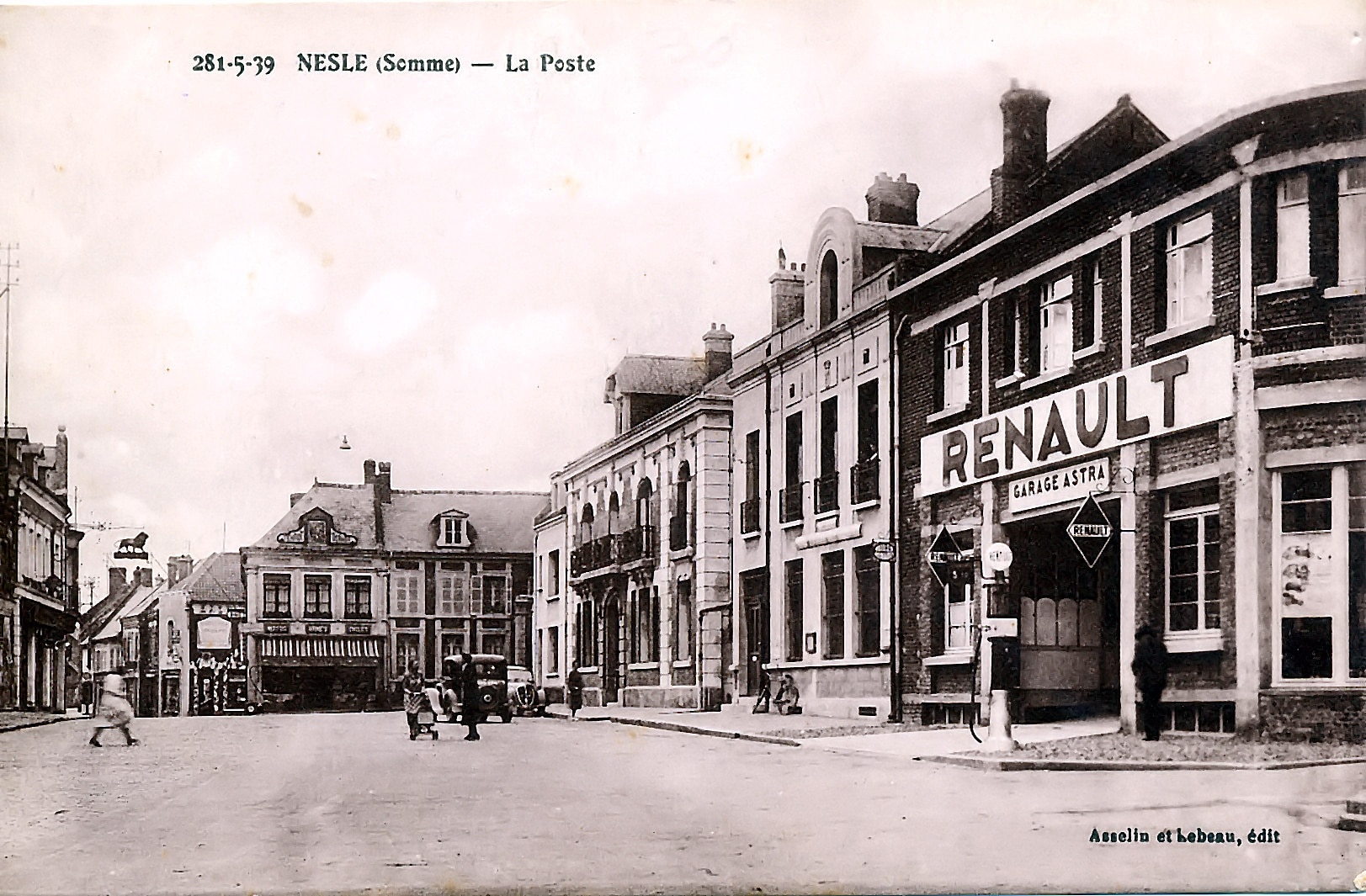 01 02 Armes (place) avant 013