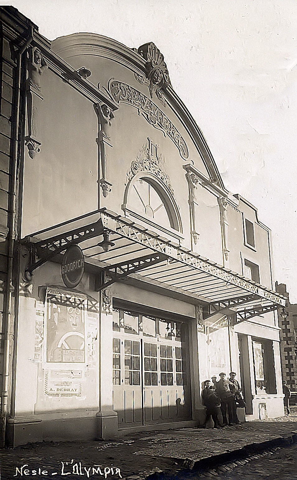 01 02 cinema olympia 001