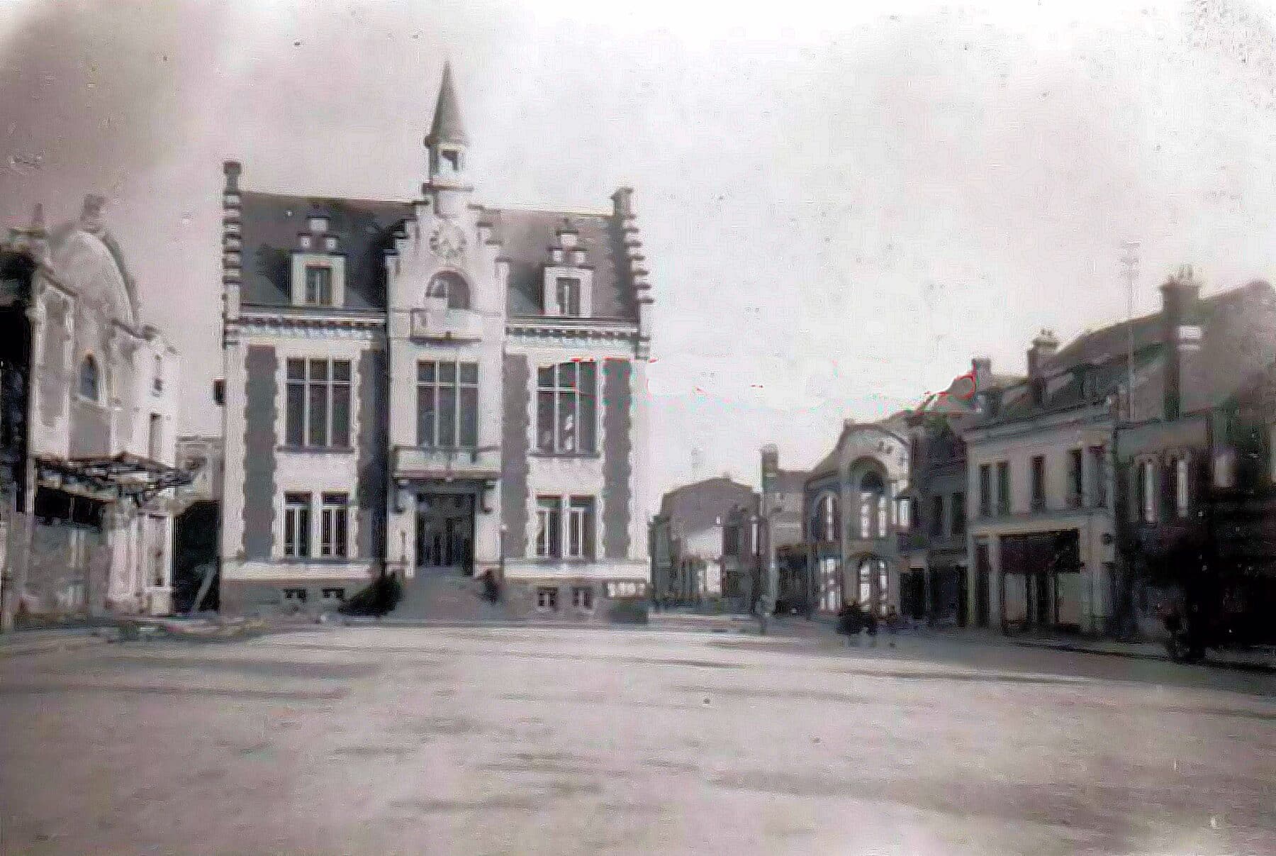 01 04 ARMES après 40