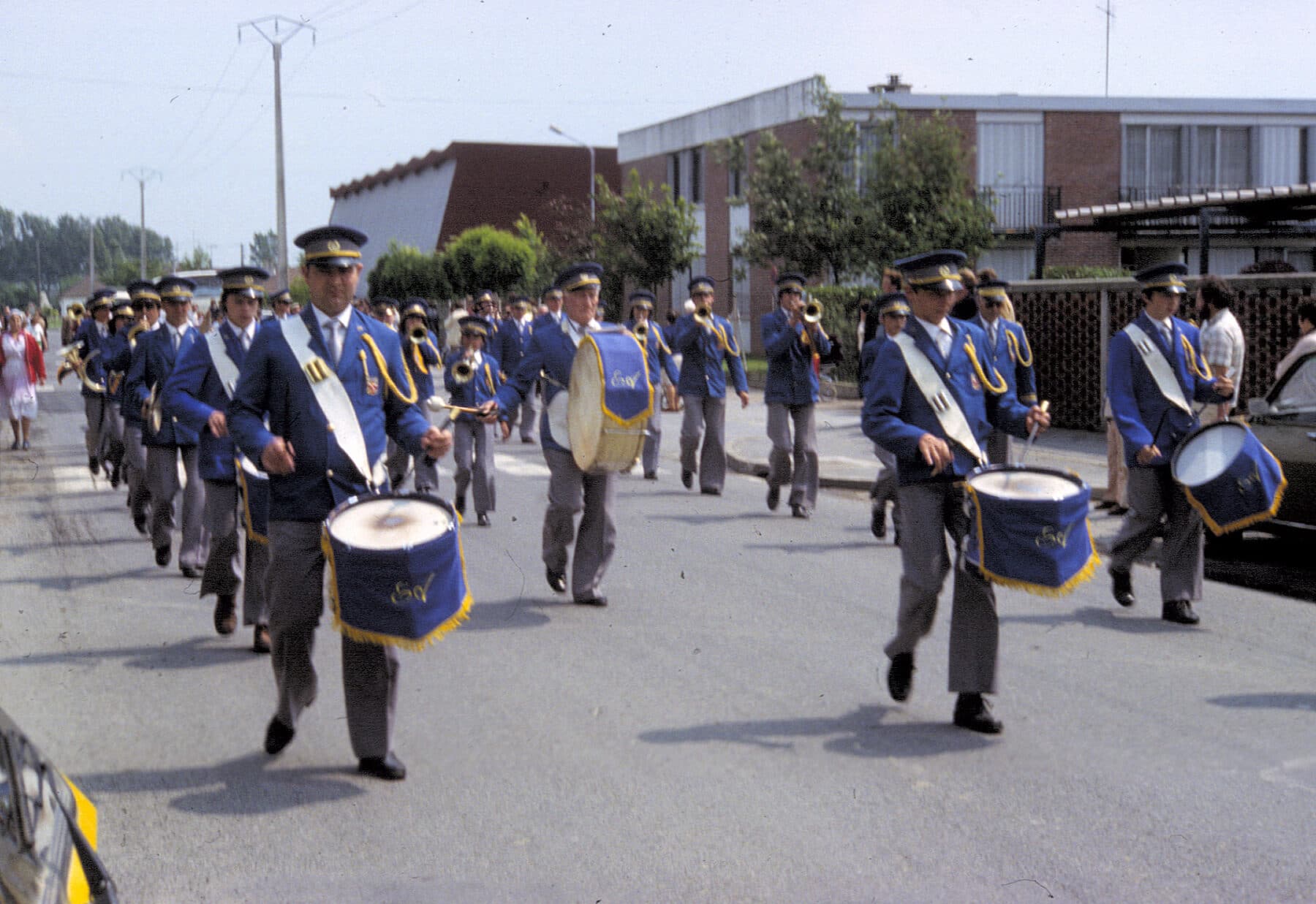 01 04 mairie cinquantenaire 004