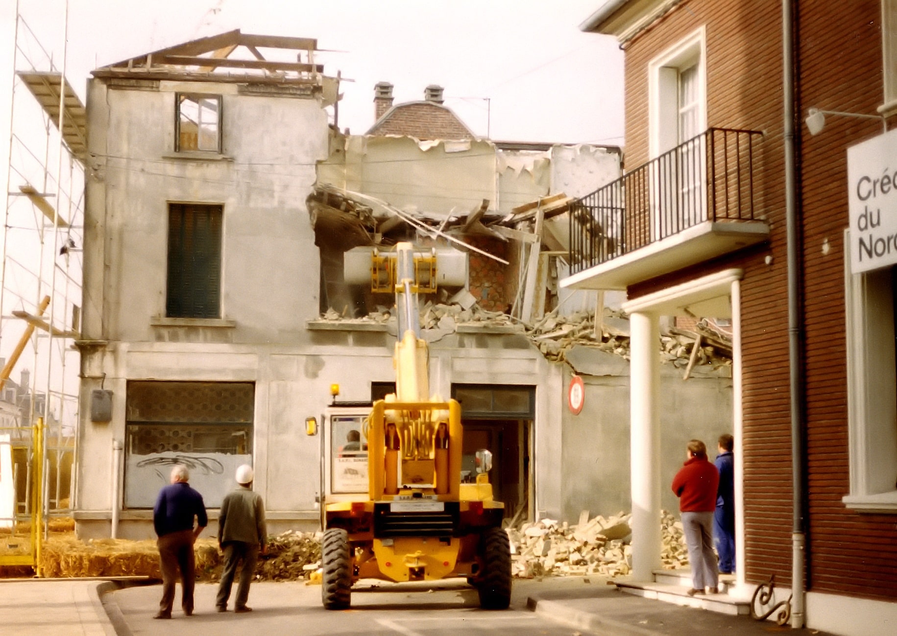01 04 olympia destruction 003