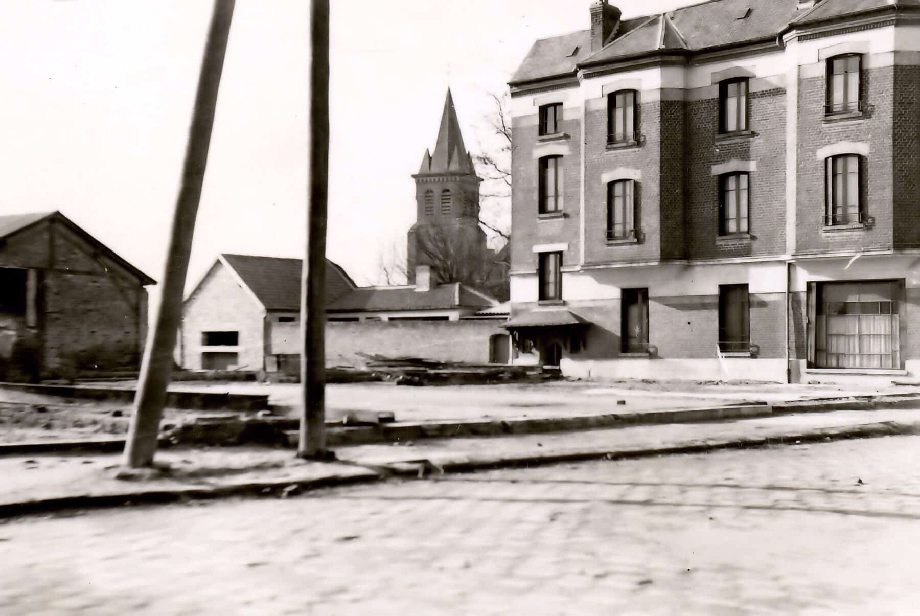 02 place Lamotte