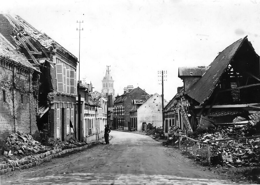 Nesle, 1940