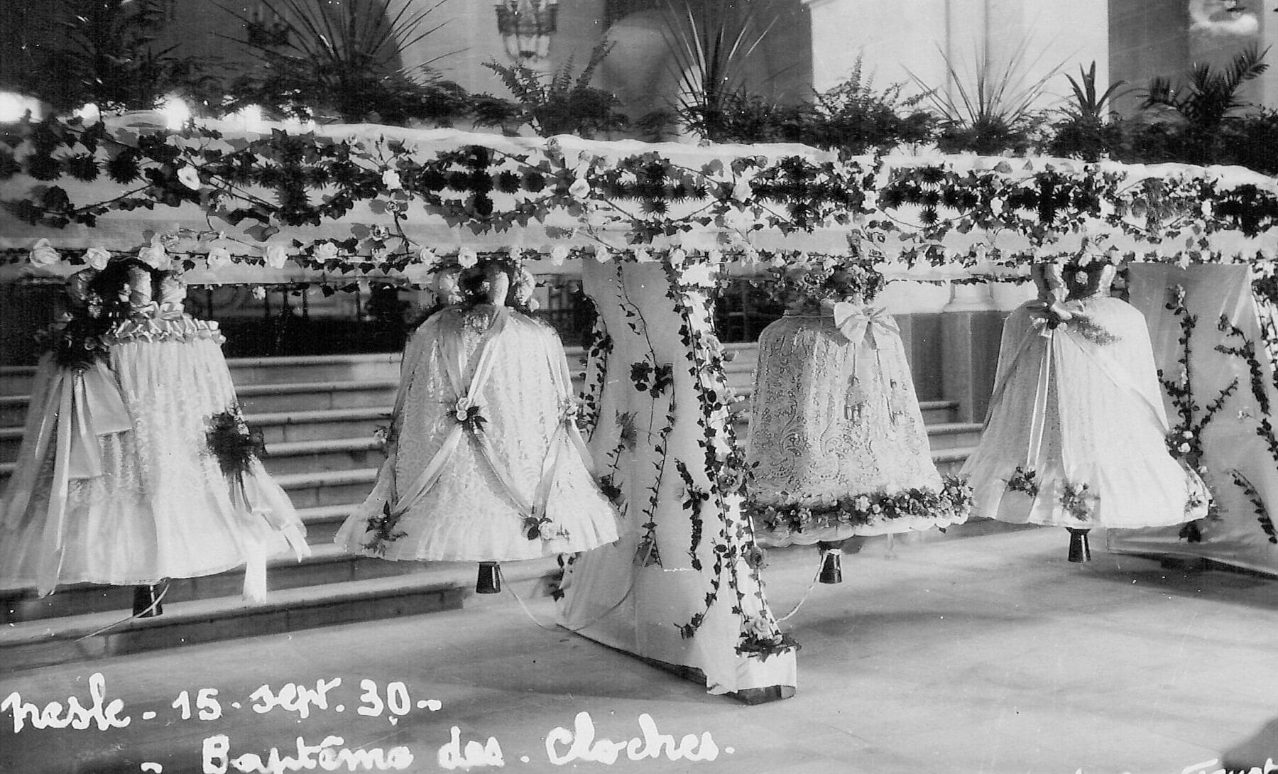 67 collegiale bapteme des cloches 006