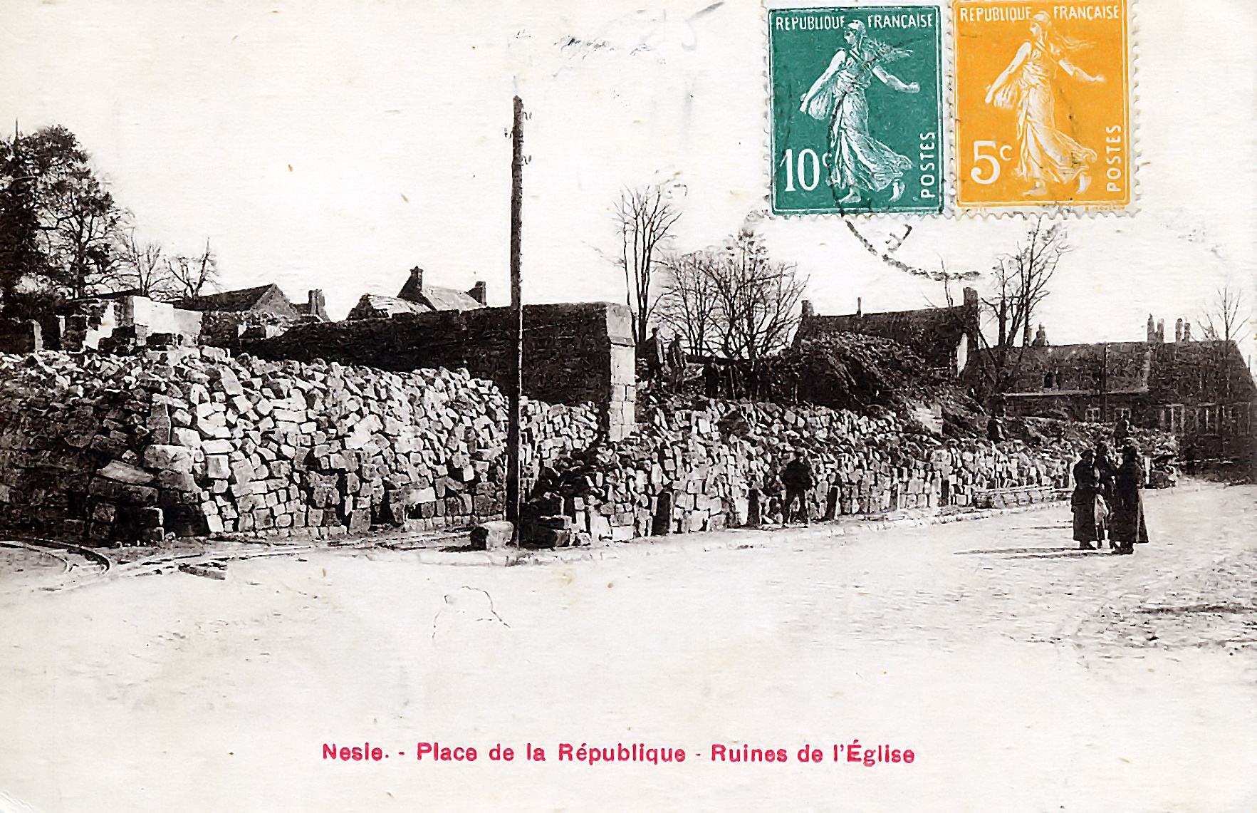 67 collégiale ruines après 005