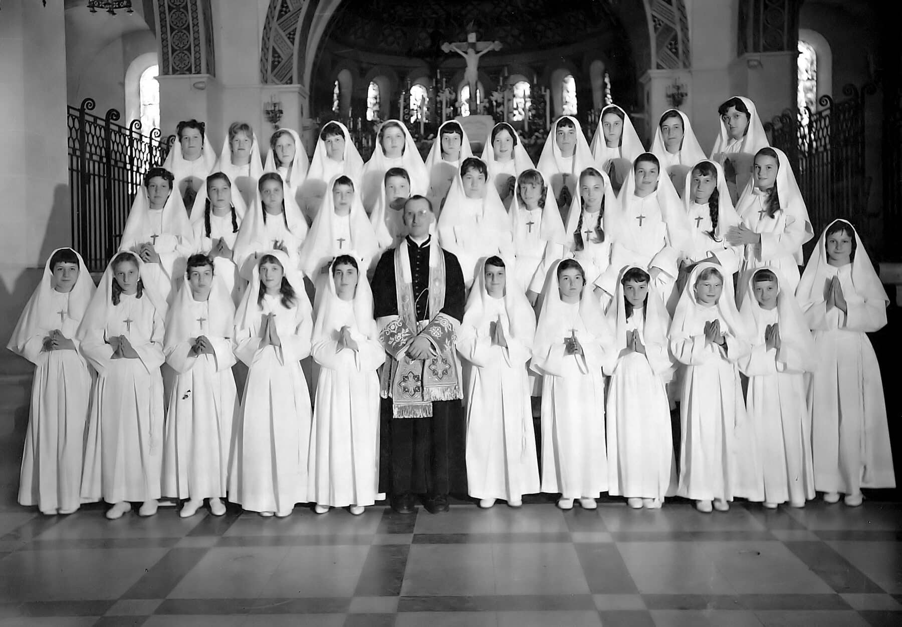 67 profession de foi 002 communion