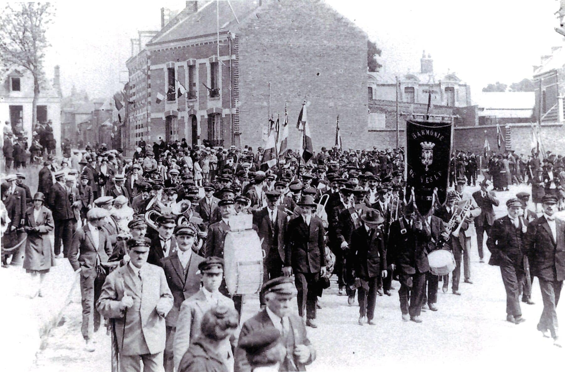 70 republique defilé harmonie
