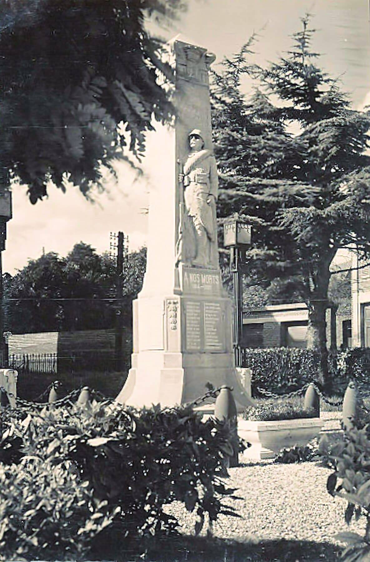 71 vergelot monument aux morts 004