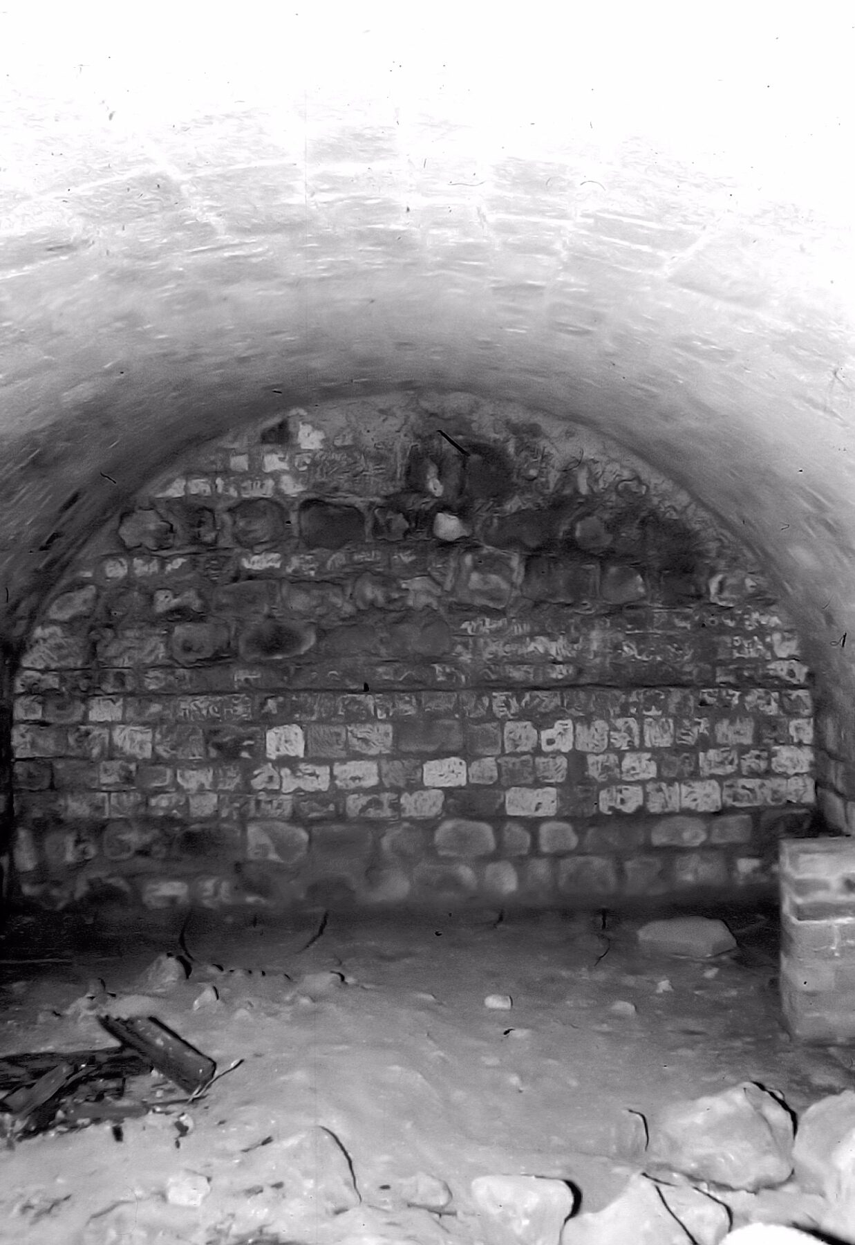74 souterrain 010