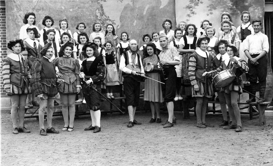Nesle, 1943